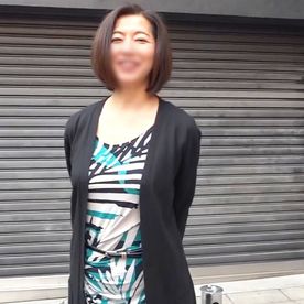 [FC2-PPV-4792597]【不倫】すごく真面目そうな雰囲気を漂わせている奥様。 40代になっても性欲健在! 不倫セックスで久々の快楽に浸り、完熟おまんこにして中イキ