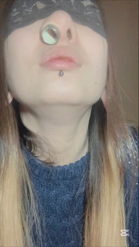 [FC2-PPV-4807248]右の鼻の穴の拡張記録♡右からピアスをひねり出す！