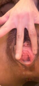 [FC2-PPV-4839242]【NTR人妻　旦那がいる自宅にてトイレオナニー】トイレ　ぐちょマン　フィスト　ケツデカ　マン汁　