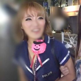 [FC2-PPV-4850462]【素人】クラブイベントでコスプレ参加していた金髪ギャル。 当然踊った後はセックス待ち。 てっきり責め好きかと思っていたらガン責めされるのが好きなドM。