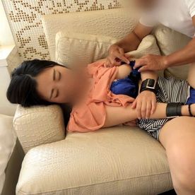 [FC2-PPV-4872083]【ハメ撮り】清楚でおっとりした三十路妻。照れながらも超敏感ｗクンニ責めにガクガク痙攣して大絶頂。