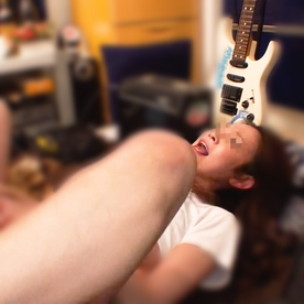 [FC2-PPV-4874363]【素人 個撮】バンド内肉体関係。練習後にそのままメンバーのチンポを舐め回すドロドロの関係。快楽に溺れ誰彼構わずつながりを持っちゃう地味顔ヤリマンに無責任中出し３発。