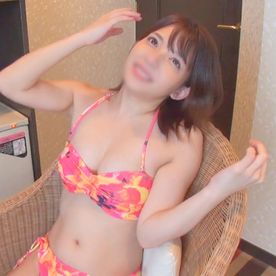 [FC2-PPV-4875304]【素人ハメ撮り】プールで仲良くなった色白くびれ満点医療系私大”なつちゃん” 可愛い顔して足コキで生ハメを求める変態っぷりを発揮♥