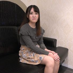 [FC2-PPV-4875465]清純派カフェ店員さんに夜のサービスしてもらいました