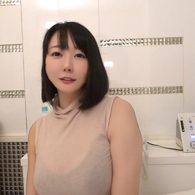 [FC2-PPV-4876168]【人妻】バスト92cmのセックスレス人妻とハメ撮り性交。【巨乳美女】