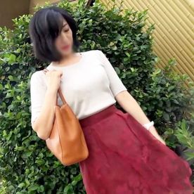 [FC2-PPV-4879425]《熟女》90cmの軟らかな巨乳・85cmのむっちりとした尻を持つ上品熟女（42）◆真昼のホテルで濃厚ハメ撮りSEX！大絶頂イキ！！