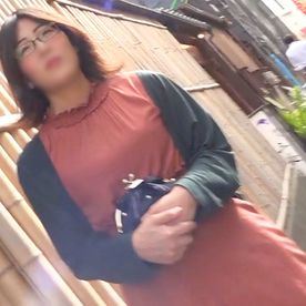 [FC2-PPV-4879509]【不倫】地味すぎてエロ要素皆無のように思える眼鏡専業主婦(42歳) 旦那チンポ以上に他人棒で快楽を感じて中出し大歓迎。