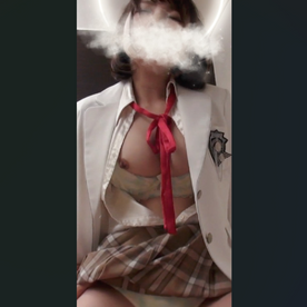 [FC2-PPV-4879864]【初撮影】※個数限り　都内地下アイドルがナンパされハメ撮り初体験。可愛い美乳スレンダー美女の下着姿がエロすぎる！激しいピストンで乱れながら連続イキ