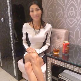 [FC2-PPV-4879938]ボディコンテスト40歳以上の部門でグランプリ受賞！ 体脂肪率8%のガリガリ熟女をイかせてイかせてイかせまくって中出し。