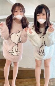 [FC2-PPV-4880229]極上女★みな＆りりか★としたこの世にない完全オリジナル動画／２人のサンタが可愛すぎる＆3Pハメ撮りSEX【前編】