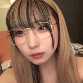 [FC2-PPV-4881120]※4/25まで70％off【初中出し】派手な見た目で経験人数2人、1年ぶりのSEX。ナンパしてホテルイン、イラマと中出しハメ撮り。