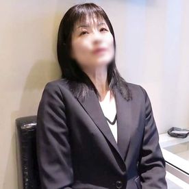 [FC2-PPV-4881898]《中出し》48歳・人妻が初の野外羞恥プレイ＆ハメ撮りプレイ◆ぐっしょり濡れた熟れたマ○コにナマ挿入即激ピストン！アラフィフ熟女の下品で卑猥な忘我性交！たっぷり膣内射精！