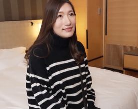 [LAXD-PPV-F7muTeUM23SN9vKa4T7vawg]色白OLが初体験ナンパ現場で即ハメ　ナンパ師に狙われSEX覚醒　スレンダー美白OLがナンパで官能快楽