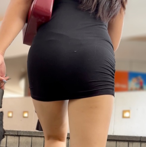 [Gcolle-PPV-1000801]《見えない絶妙な感じが良い！ピッチピチなマイクロミニワンピース姿のフェロモン美女》 