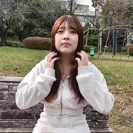 [LAXD-PPV-QMZwhhn0r5FZ3qdhMDyHWtc]無邪気で可愛いFカップ美乳の素人が初撮りで大胆な姿を披露