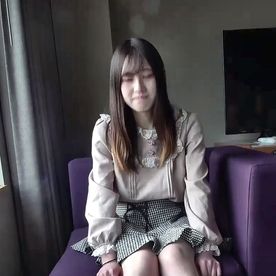 [LAXD-PPV-RwzVaFVqLktSe5sUqCEr47L]清楚系18歳・山田あかりさんの大胆デビュー！秘めたる魅力に衝撃