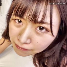 [LAXD-PPV-xa7m0betsGWYn4eny70EMFJ]******女子大生みゆき、19歳：無垢な外見と大胆な行動のギャップ