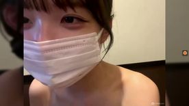 [LAXD-PPV-nQZR141A6LpZCCaXxsCxeTh]色白スレンダー女子の個室でびしょ濡れ指マン配信
