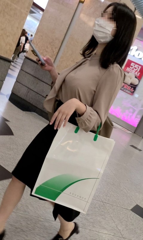 [Gcolle-PPV-1000713]爆乳美女清楚OL様のたわわGカップがぶるんぶるん！ 