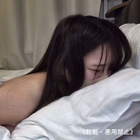 [LAXD-PPV-0XUpMbRw3XnCA7hCCq57AN5]清楚な見た目を裏切る大胆な素顔を持つ18歳の彼女が魅せる生の交歓