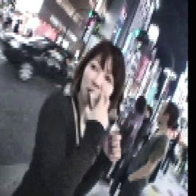 [LAXD-PPV-FU2X2UKNqp9PBZuQ3JfYJPC]スレンダーな美乳マダムの大胆なカラオケ体験を大公開