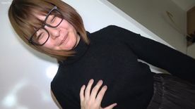 [LAXD-PPV-E9aNhb9k5qpPZRPssbemwUk]地味系オタ女子が快感に逆らえず腰を振って中出し懇願