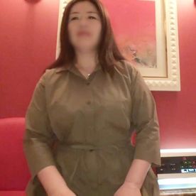 [FC2-PPV-4919091]【中出し】結婚以来浮気もせず旦那さん一筋という真面目な奥様（52）◆電マオナニー披露！ぽっちゃりボディを震わせ大絶頂イキ！膣内射精！