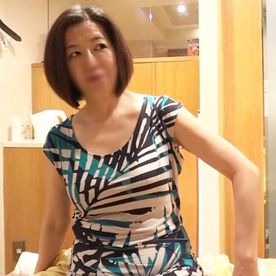 [FC2-PPV-4919191]【中出し】上品でセクシーなショートヘアー美熟女（53）◆いきり勃ったチ○ポを美味しそうに舐め回し⇒生チ○ポで大絶頂イキ！膣内射精！
