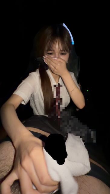 [Pcolle-PPV-2798046a65d8ac0c7db]大学生Nちゃんjk制服ルーズソックス足コキと靴下手コキに足裏と靴匂い嗅ぎ＋最後は靴下に大量発射