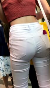 [Pcolle-PPV-2799166a69f8b78c6b0]【再販】236エロいTバックを透かしながら買い物するギャル