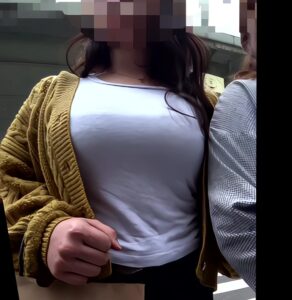[Pcolle-PPV-2798106a661438b4a87]【再販】235時折巨乳を隠すギャル