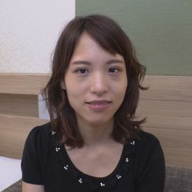 [LAXD-PPV-xMmRPB25nC7XbKvQRJvWYL5]大きな瞳のスレンダー奥様、静かに感じる控えめ反応がじわじわ刺さるソファ浴室ベッド巡り