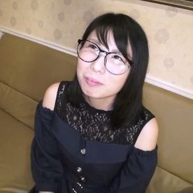 [LAXD-PPV-0X2x5mGe9AqYxszRtaHG433]大人しそうなメガネ美女が実は経験豊富で激エロ開花