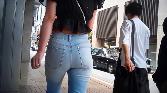 [Pcolle-PPV-2800766a6ef70e06fe8](10名収録)清楚系ハイスペ美人お姉さんの極エロ美桃尻がピタピタスキニーデニムに食い込む…尻フェチ必見の卑猥ライン全開！など
