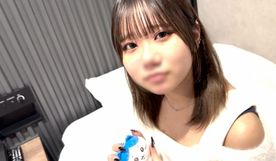 美乳