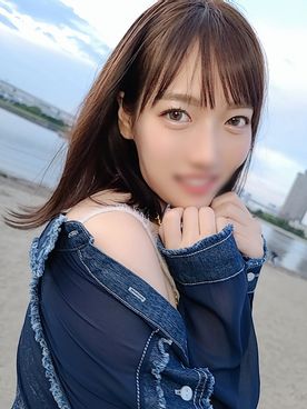 [FC2-PPV-4955734]【港区】※しゅ池肉林※モデル体型の激かわエロビッチ（２３）と夜景の見える露天プールで欲望むき出し中出し３P
