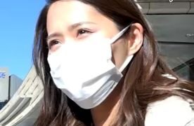 人妻
