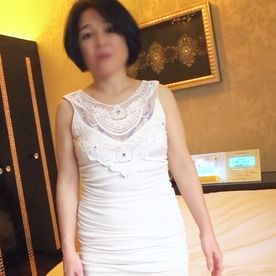 [FC2-PPV-4964413]無愛想で常に不機嫌に見えるようなB〇A(49) 不倫SEXでメス顔を浮かべ、抱き着きながらイってまるで乙女！？不倫中出しまで悦んで夫婦関係破綻でしょう…。