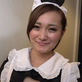 [LAXD-PPV-pcw2tUACDZyR5gSDdUVkQde]メイド衣装が似合う色白美女、笑顔の即答と丁寧な口技で尽くし抜くご主人様専用サービス