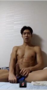 [LAXD-PPV-MwcPNBDKyTffSssCdgQZu5s]しこりたくてしょうがない男前リーマンが帰ってすぐにオナニー